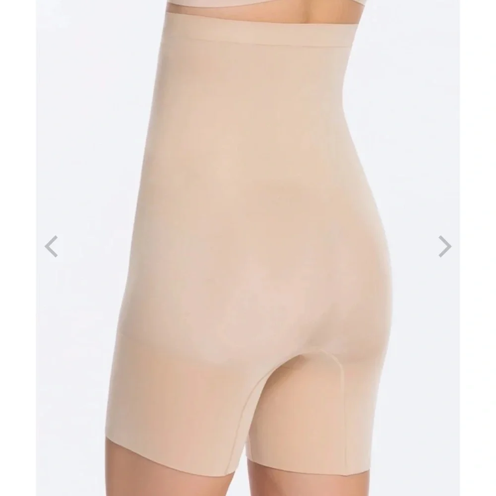 SPANX Thinstincts® High Waist Mid-Thigh Shorts in Soft Nude Sz XL Closes Gasset. - Picture 3 of 17